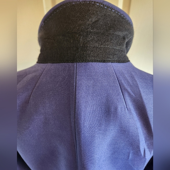 Gorgeous Wool and Silk J. Crew Women's Blazer Size 4 - Picture 8 of 13